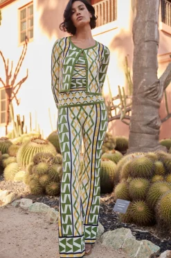 MISA Los Angeles AIDA TOP><noscript><img width=